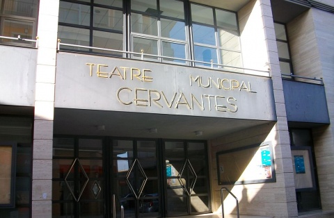 Foto de domini públic - Font: http://commons.wikimedia.org/wiki/File:Teatre_Municipal_Cervantes_(sin_fecha).jpg